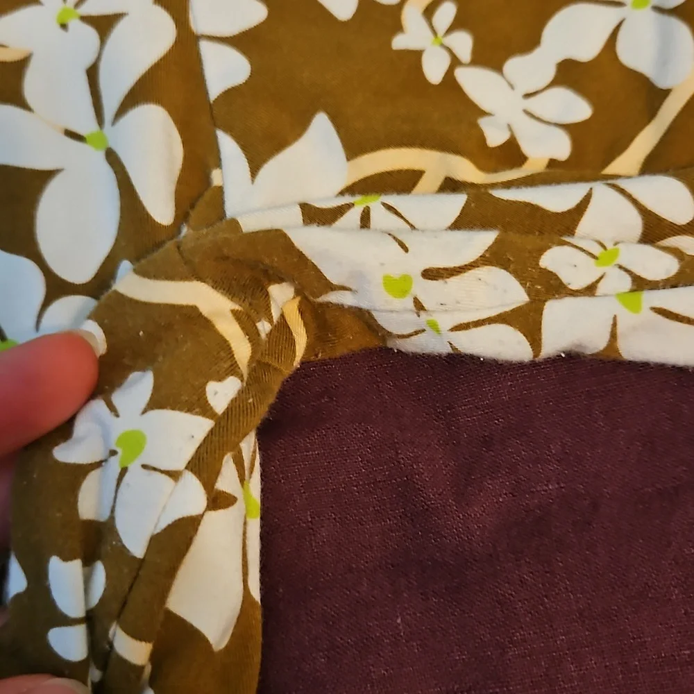 Fighting Eel Floral Top - Picture 3 of 6